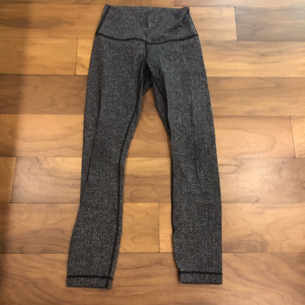 Lulu Lemon leggings